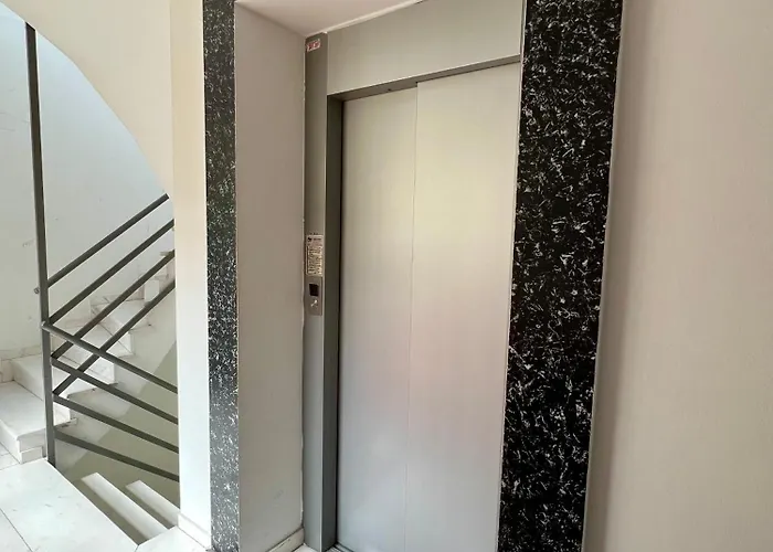 Apartman Syggrou Project 1